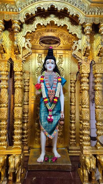 Loj Temple Murti Darshan