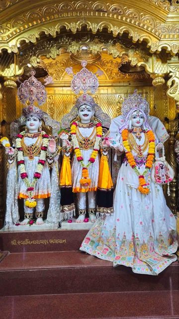Loj Temple Murti Darshan