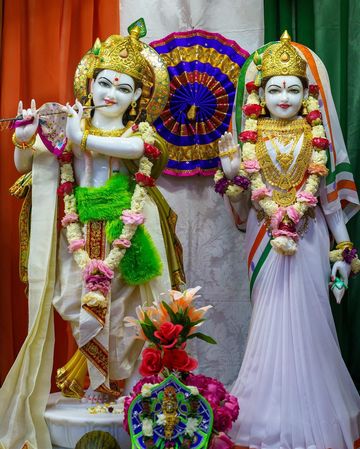 Melbourne Temple Murti Darshan