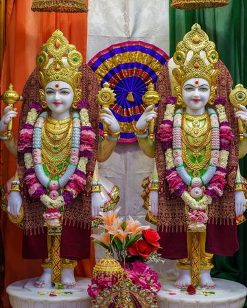Melbourne Temple Murti Darshan