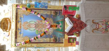 Nairobi EASSTemple Murti Darshan