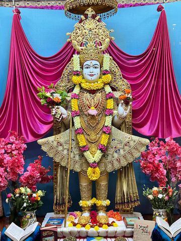 Nairobi Langata Temple Murti Darshan