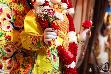 Perth Temple Murti Darshan