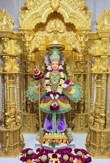 Rajkot Temple Murti Darshan