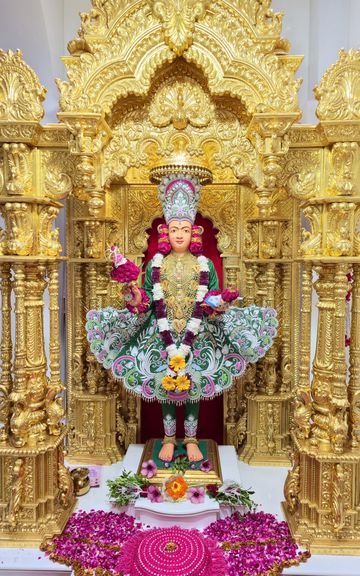 Rajkot Temple Murti Darshan
