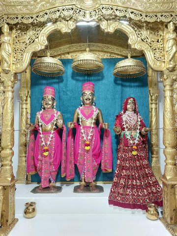 Rajkot Temple Murti Darshan