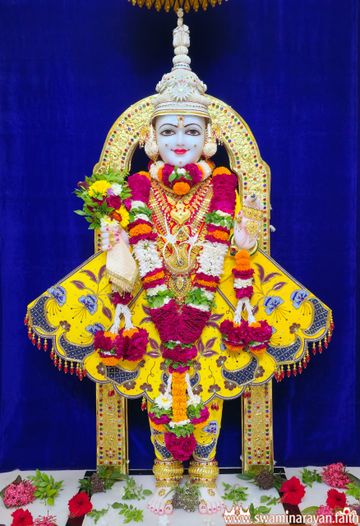 Rapar Mandir Murti Darshan