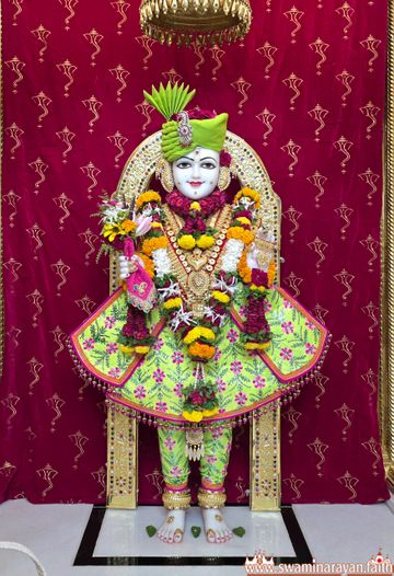 Rapar Mandir Murti Darshan