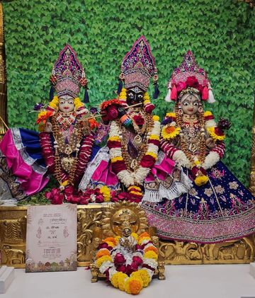 Surat Rustambag Temple Murti Darshan