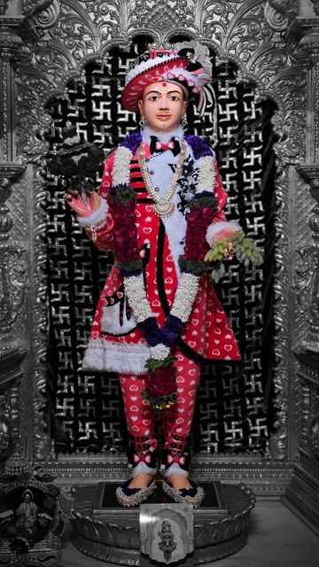 Surat Rustambag Temple Murti Darshan