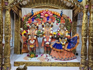 Surat Rustambag Temple Murti Darshan