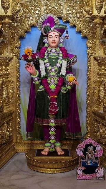 Surat Rustambag Temple Murti Darshan