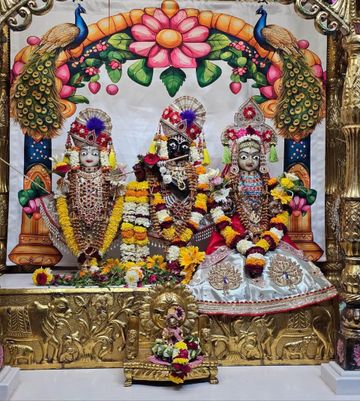 Surat Rustambag Temple Murti Darshan