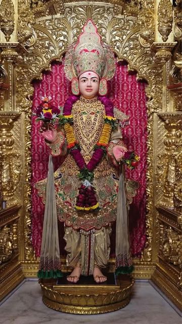 Surat Rustambag Temple Murti Darshan