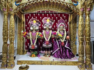 Surat Rustambag Temple Murti Darshan