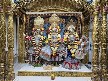 Surat Rustambag Temple Murti Darshan
