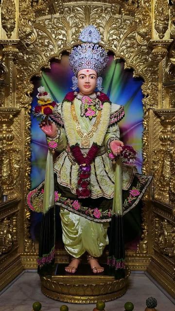 Surat Rustambag Temple Murti Darshan
