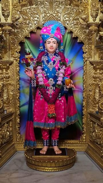 Surat Rustambag Temple Murti Darshan