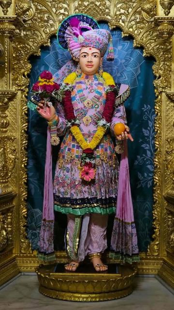 Surat Rustambag Temple Murti Darshan