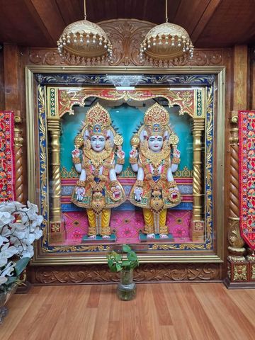 Sydney Temple Murti Darshan