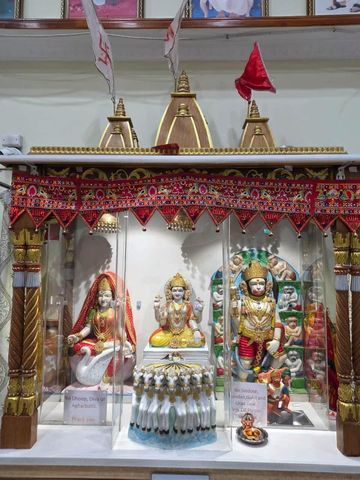Sydney Temple Murti Darshan