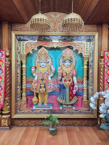 Sydney Temple Murti Darshan